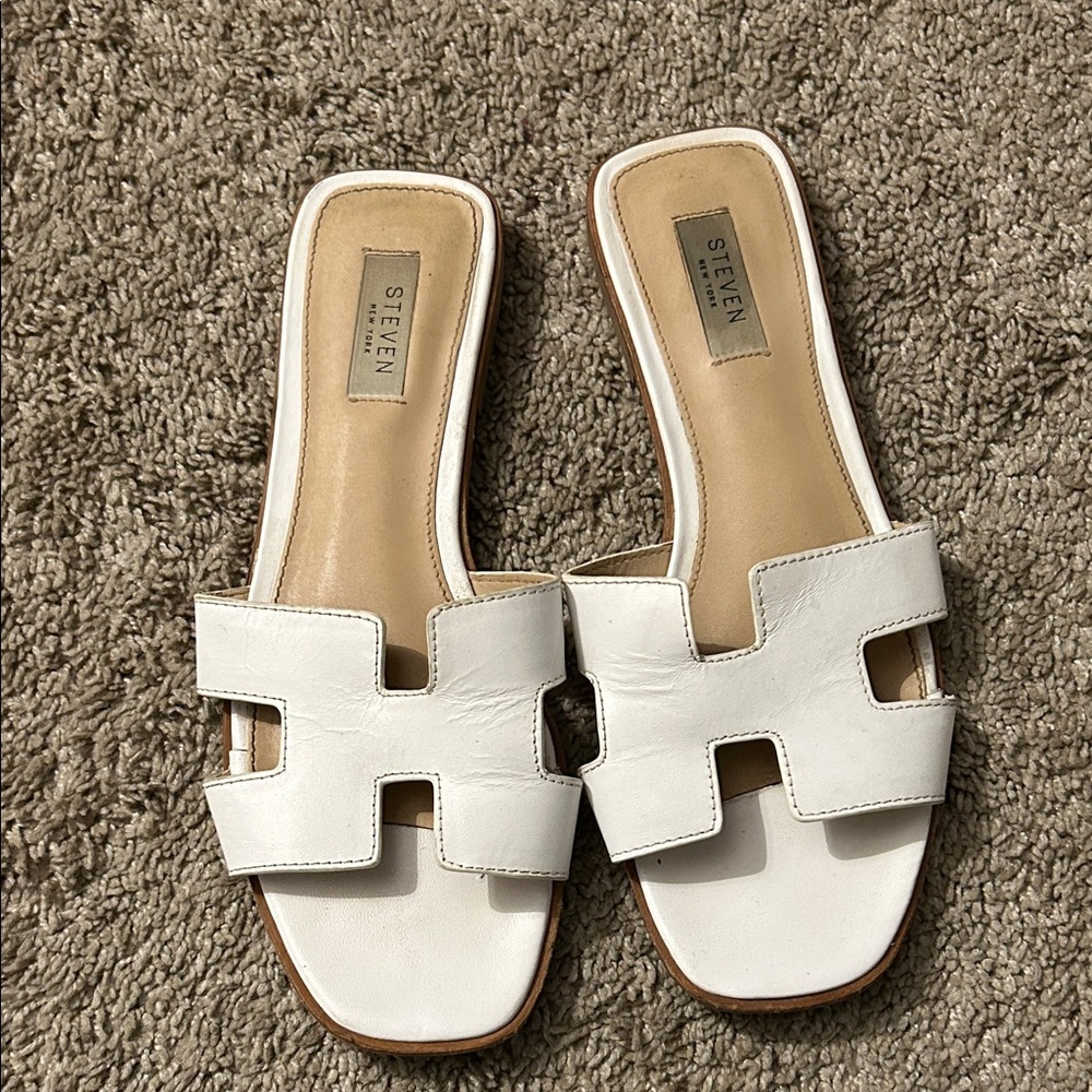 Steve Madden Cream Slide Sandals